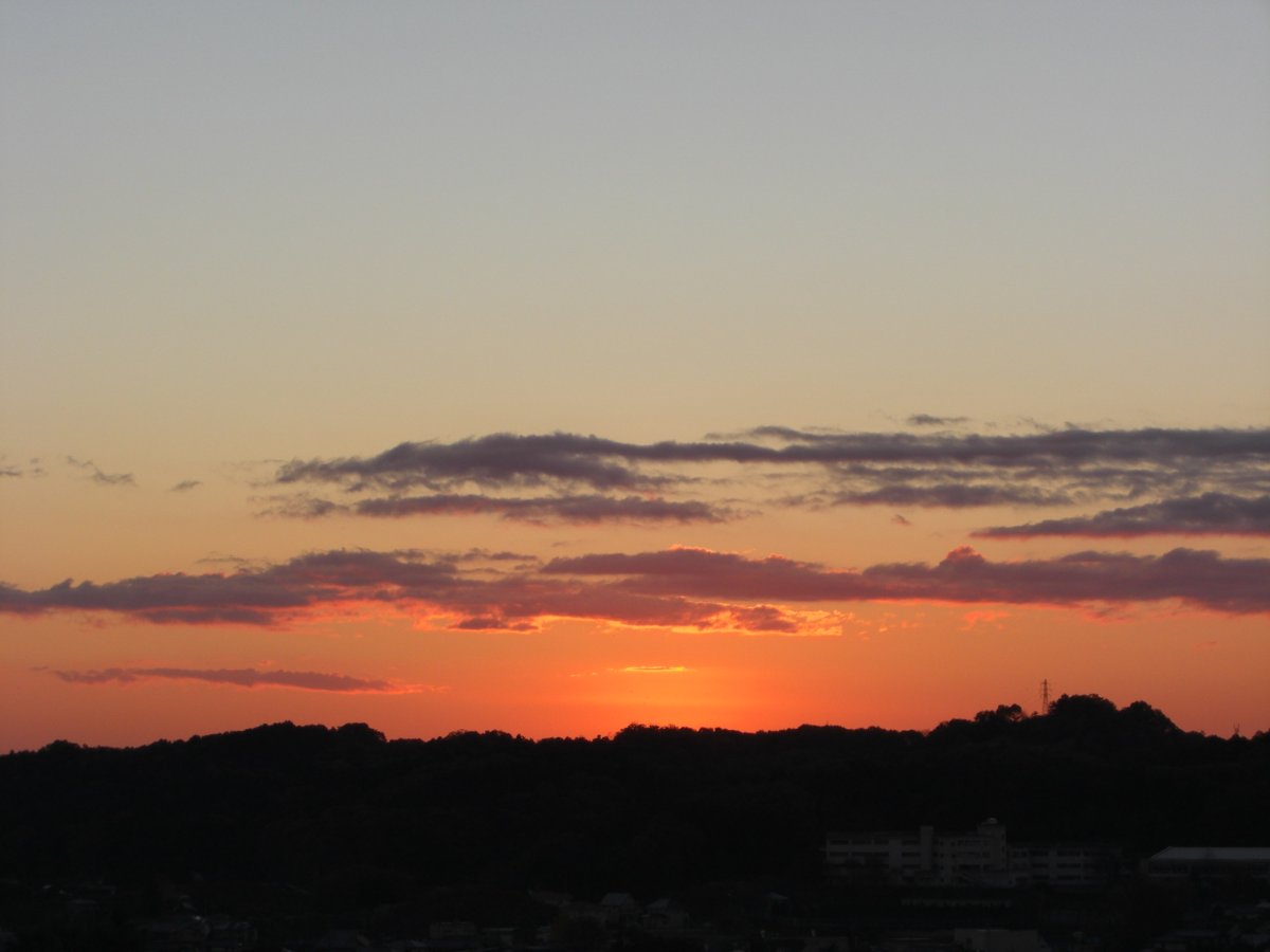 日和田山から見えた夕焼けの景色