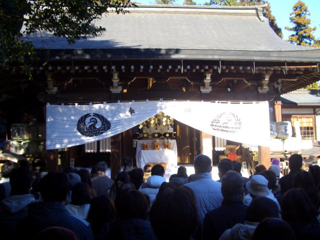 高麗神社の初詣参拝者