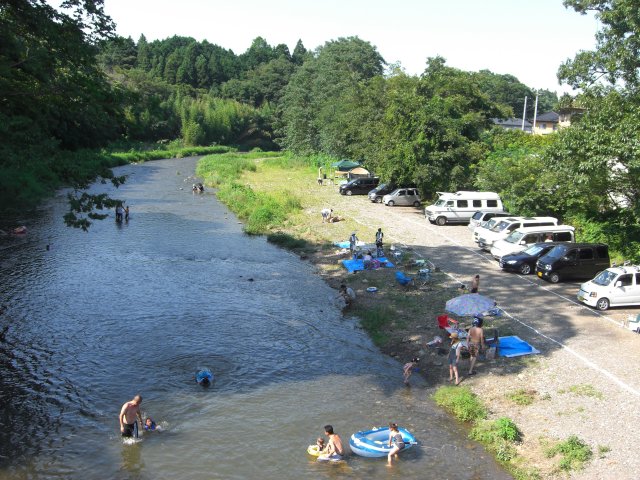 高麗川の川遊び