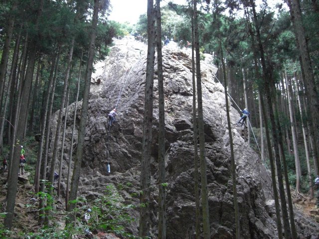日和田山の男岩・女岩